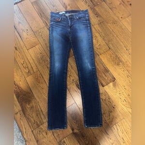 Red Engine Women's Low Rise Skinny Jeans in Dark Blue Wash Size 30